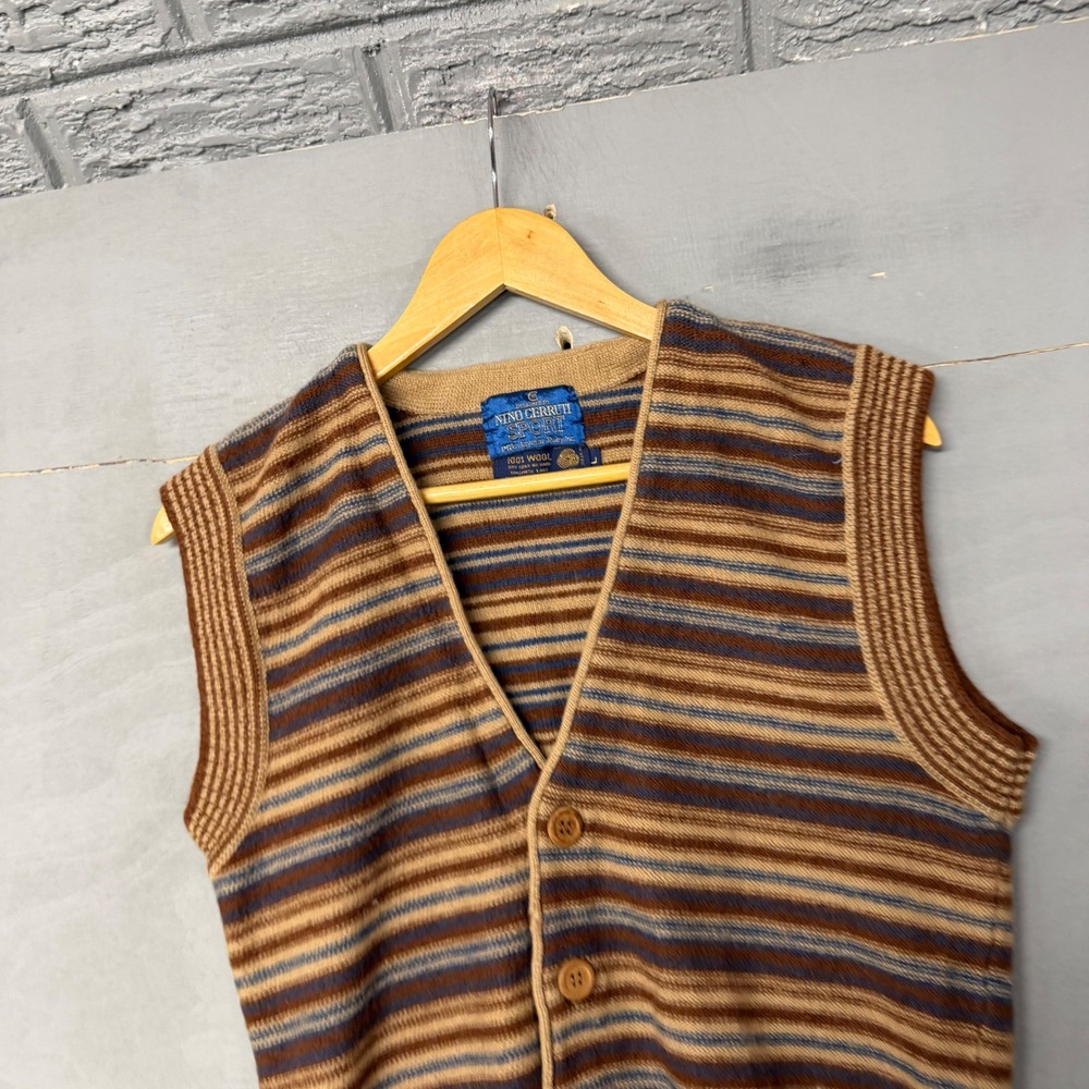 Nino Cerruti Sport Mens Vintage 100% Wool Striped Button Front Sweater Vest L